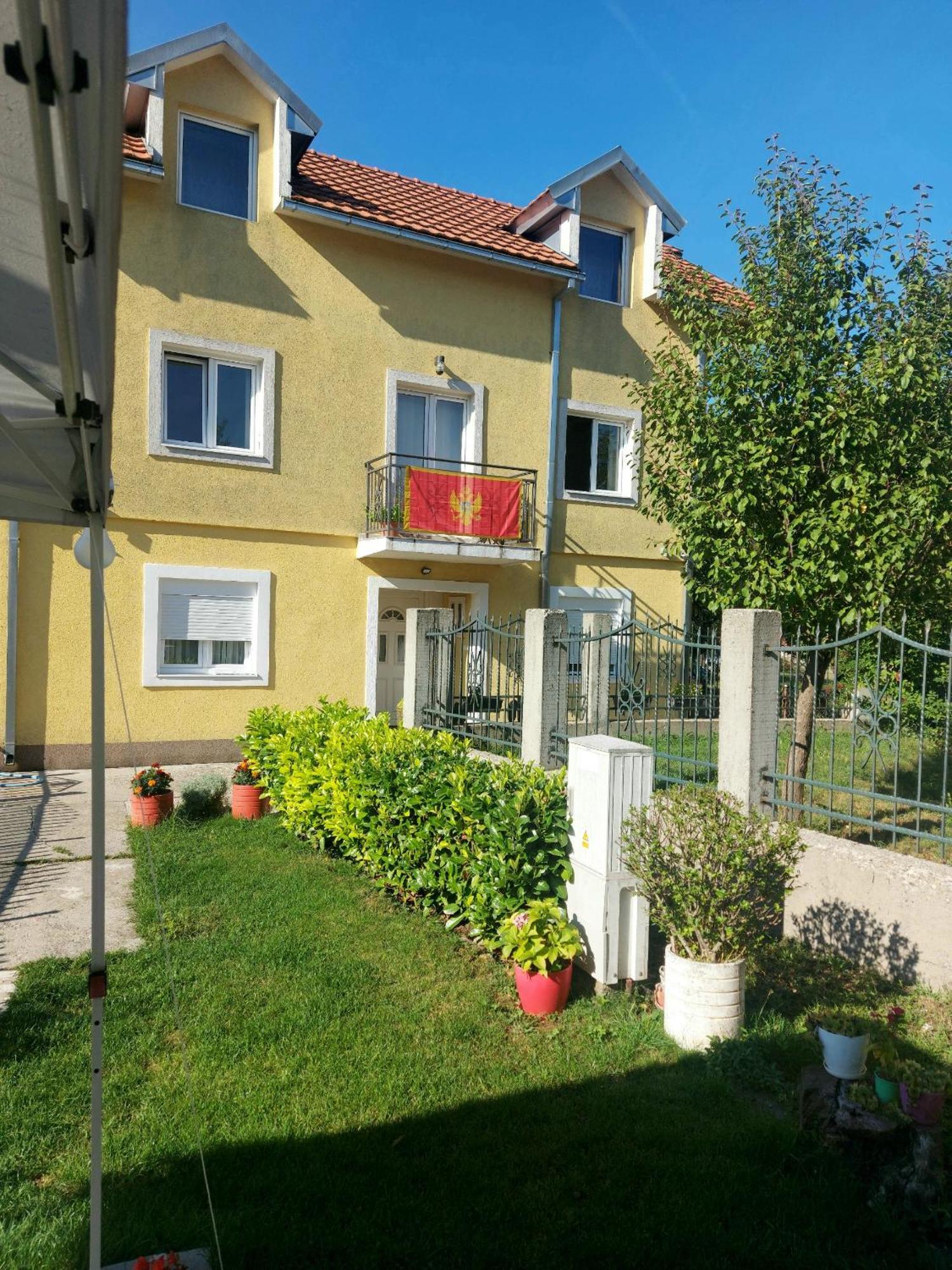 Lucic Guesthouse Cetinje Extérieur photo